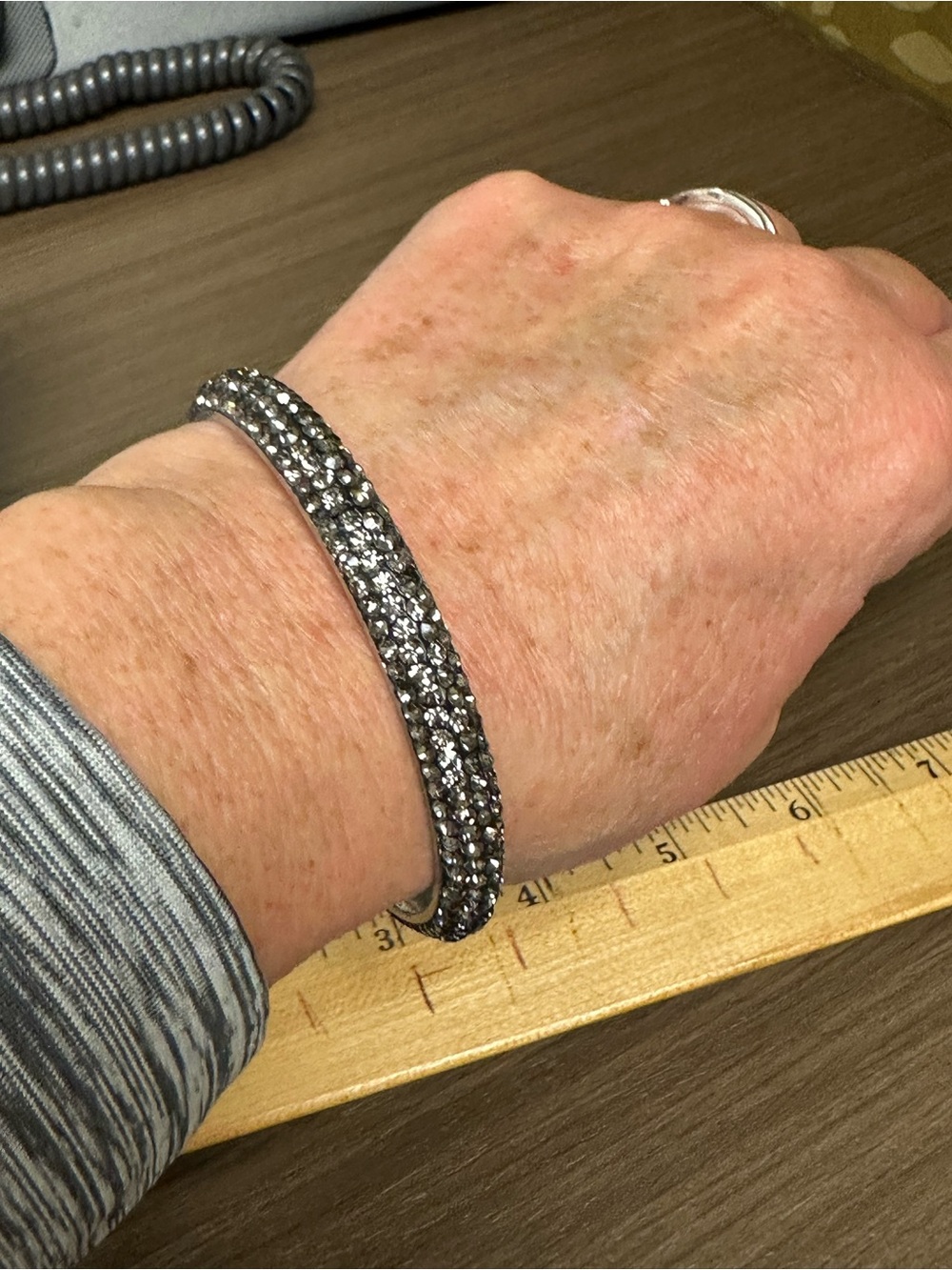 Origami Owl Hematite Crystal Pavé Bangle Bracelet